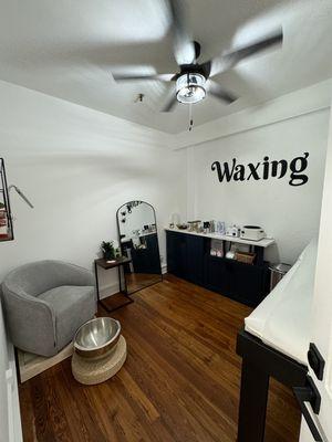 Full body waxing. Private mani and pedi.