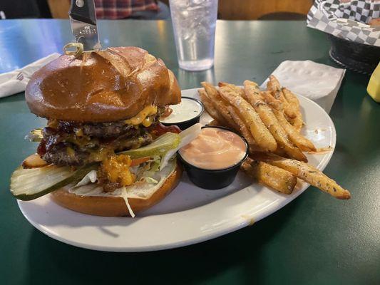 Double bacon Bacon Lover's Burger