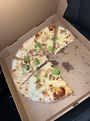 Chicken Broccoli Alfredo Pizza