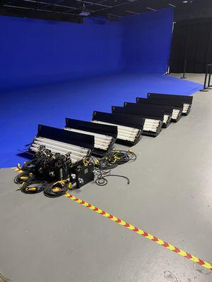 Approximately 50' x 50' sound stage, prelit with unreal engine virtual production infrastructure