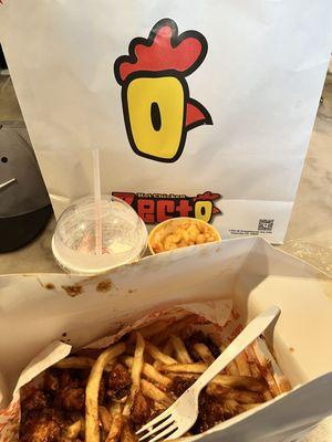 Loaded fries, Mac and strawberry shake