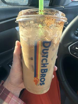 Medium Irish kicker iced with oatmilk. This drink has fresh espresso and is less than $7!