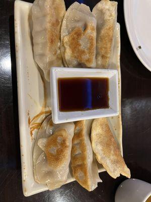 Pot stickers