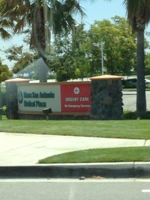 Namita Mohideen Pediatric Clinic - Fontana