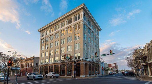 Bliss Bridal is located on the corner of Front and Main in the historic Carter building in downtown Hattiesburg.