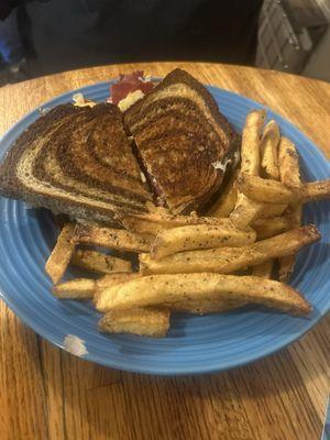 Reuben and the best fries EVER