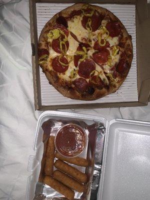 Small pizza & cheese sticks