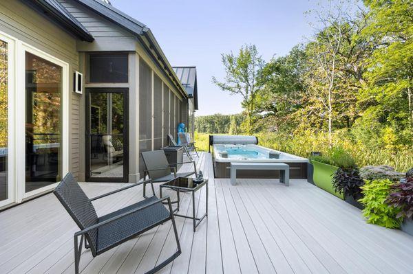 Timbertech Landmark Collection Boardwalk, Feeney Cable Rail, Hut Tub and Outdoor Kitchen