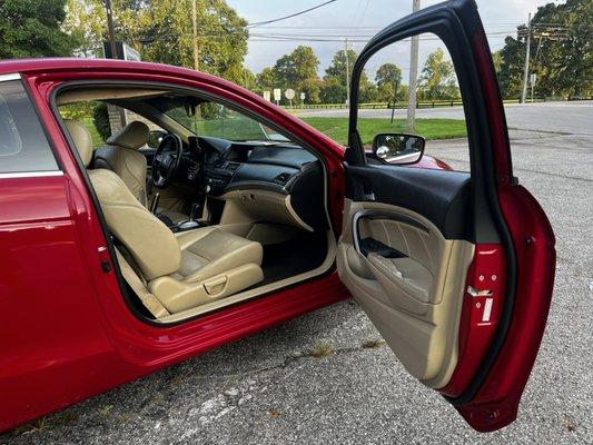 A detail for this 2008 accord on the interior