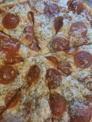 Robin St Classic pepperoni pepperoni ,pepperoni The Cheesy  pepperoni pizza in town !!!