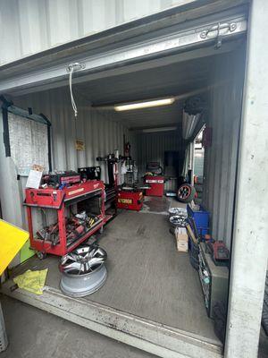 Work garage space