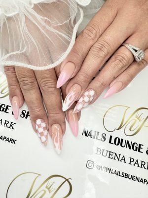 nails at Vip