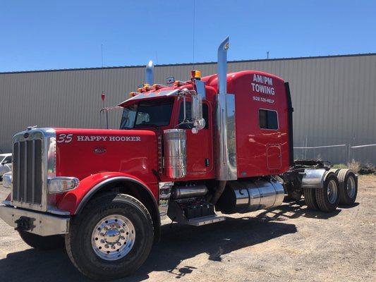 Heavy duty truck for towing tractor & trailers.