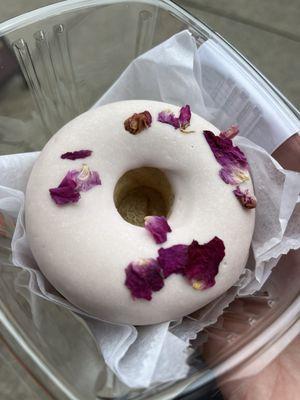 Vanilla rose donut