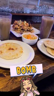 Botana Especial, pupusas revueltas and horchata