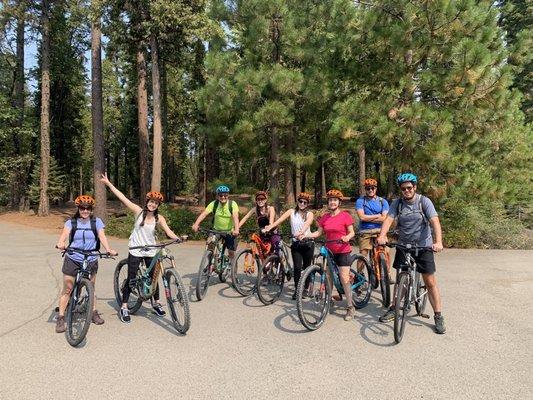 A group of 8 people went on a tour of the Mariposa Grove of Giant Sequoias superbly arranged by Mike and Jorge.