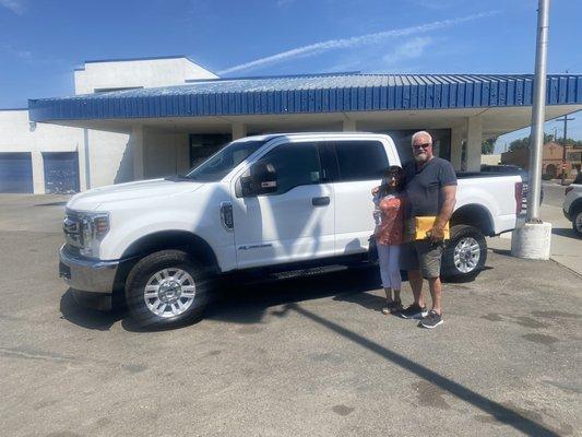 2019' F250 XLT CREWCAB 4x4 Powerstroke Diesel, happy Customers Mike & Missie Brown. Ask for Justin Hodge.