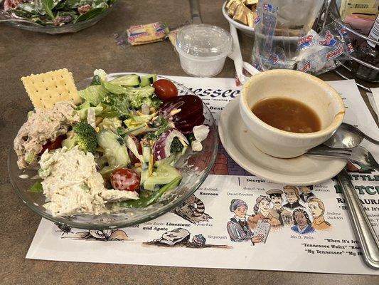 Vegetable beef & salad bar