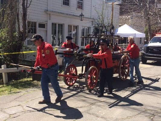 Easter parade in Columbia State Park