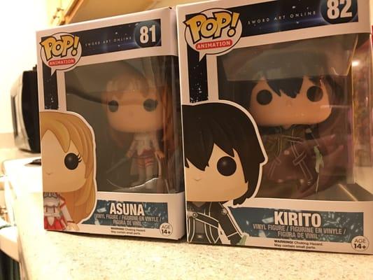 Asuna and Kirito pop vinyl figures !