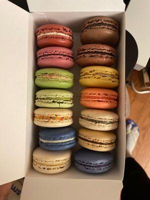 14 box macaroons