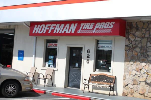 Hoffman Tire Pros, your one-stop-stop for everything tire & automotive.Featuring a wide selection of tires from all major brands