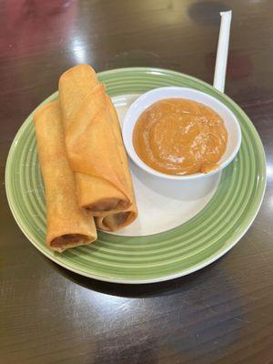 Egg rolls with peanut sauce