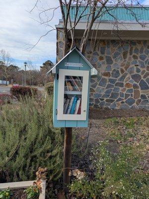 South Granville Rotary Club Little Free Library #2, Creedmoor