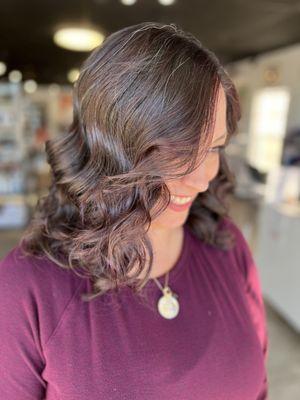 Subtle red and dark brown dimensional hair color highlights