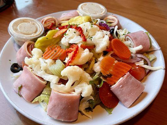 Antipasto Salad (pickled veggies were good but soooo spicy)