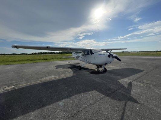 One of Aamro's state-of-the-art Cessna 172-S models.