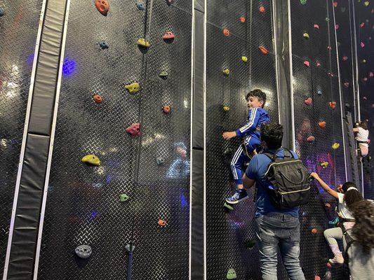 Rock climbing wall