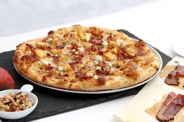 Apple Bacon Pizza!