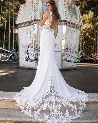 White One romantic wedding dress