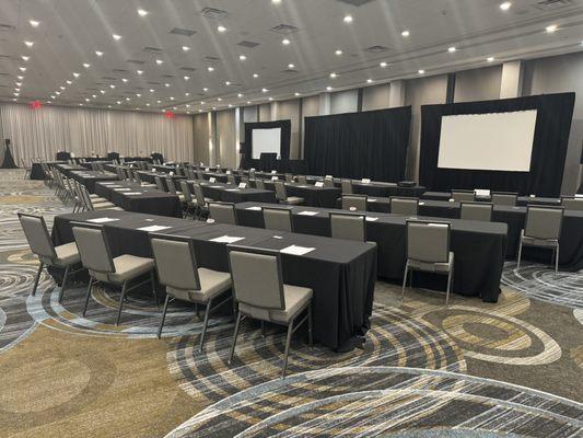 Perfectly set ballroom for a business event in Niagara Falls!