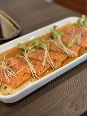 T2. Salmon Tataki