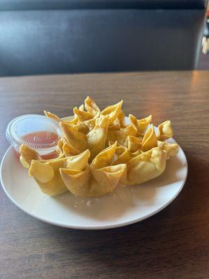 Crab wontons