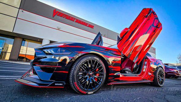 @2020_showtime Ford Mustang just got Lambo Doors Conversion Kit installed by Vertical Doors, Inc. in Lake Elsinore, California., VDCFM15