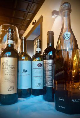 A selection for everyone's taste! Wine by the glass or bottle along with a special selection