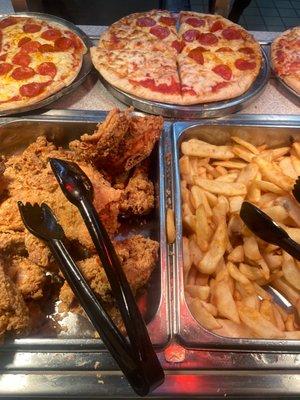 Fried Chicken, fries & pizza station