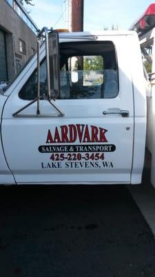 Aardvark Salvage & Transport