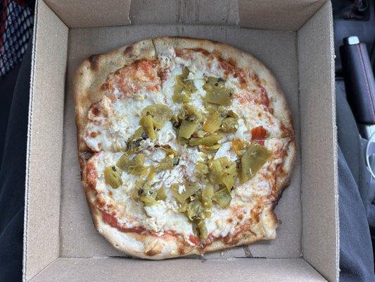 The "New Mexican." Green chile with chicken 8" pizza ($11). Highly recommended. 10.16.2024.