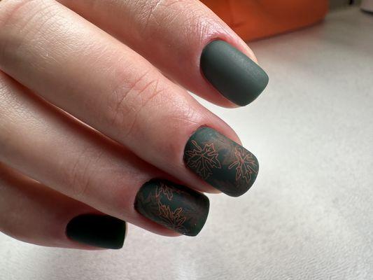 Hard gel efile manicure , fall design