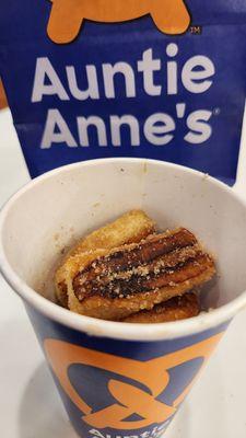 Cinnamon sugar pretzel nuggets