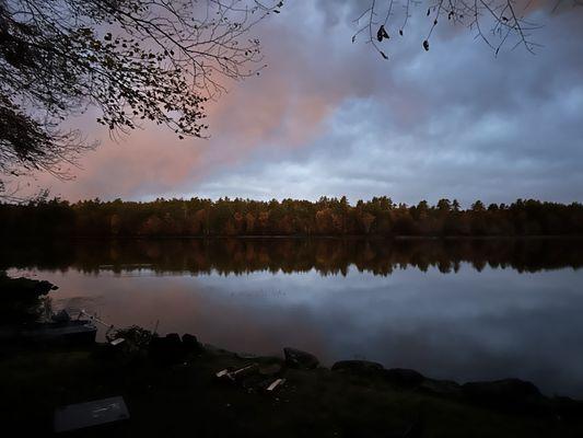 Ayers Lake Farm Campground & Cottages