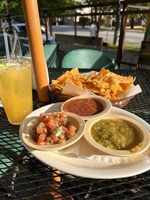 Trio dip and chips. Passionfruit margarita.