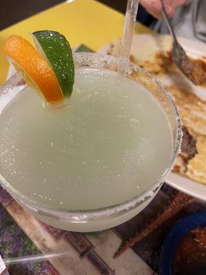 A serviceable frozen margarita - not too sweet, not too much alcohol, great citrus bite!