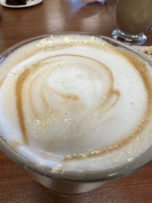 Maple shimmer latte!