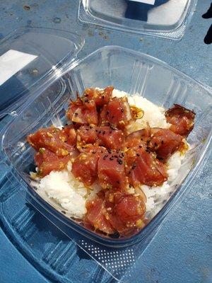 Traditional hawiian poke