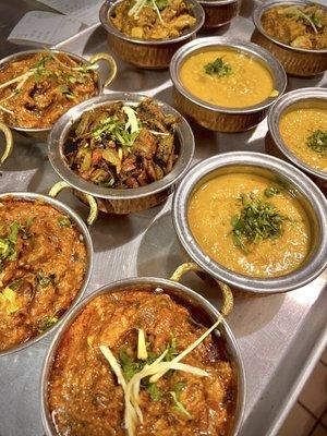 Mutton Karahi, Daal, Bhindi Do Pyazza